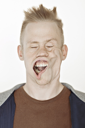 Tadao-cern-hilarious-facial-expression-3.jpg